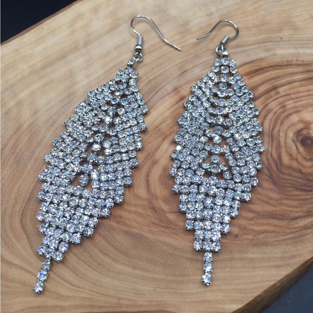 Earrings (NEW)